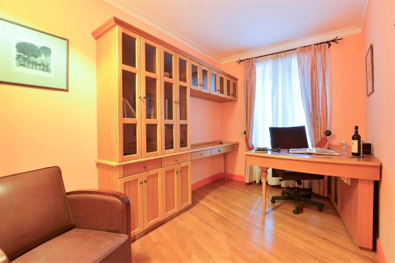 Palazzo Luxury Suite - View To Liston Square & Old Fortress Of Corfu Old Town Dış mekan fotoğraf