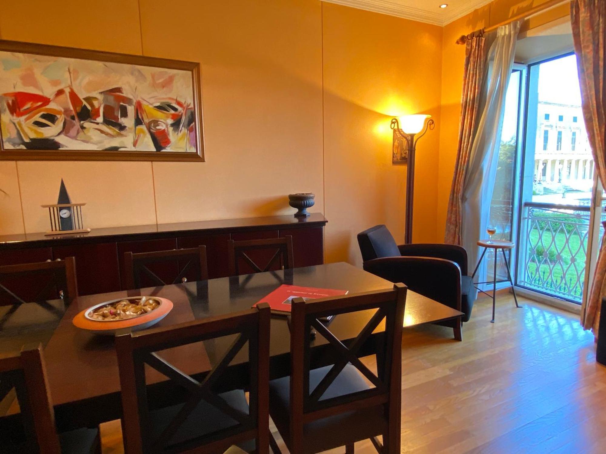 Palazzo Luxury Suite - View To Liston Square & Old Fortress Of Corfu Old Town Dış mekan fotoğraf