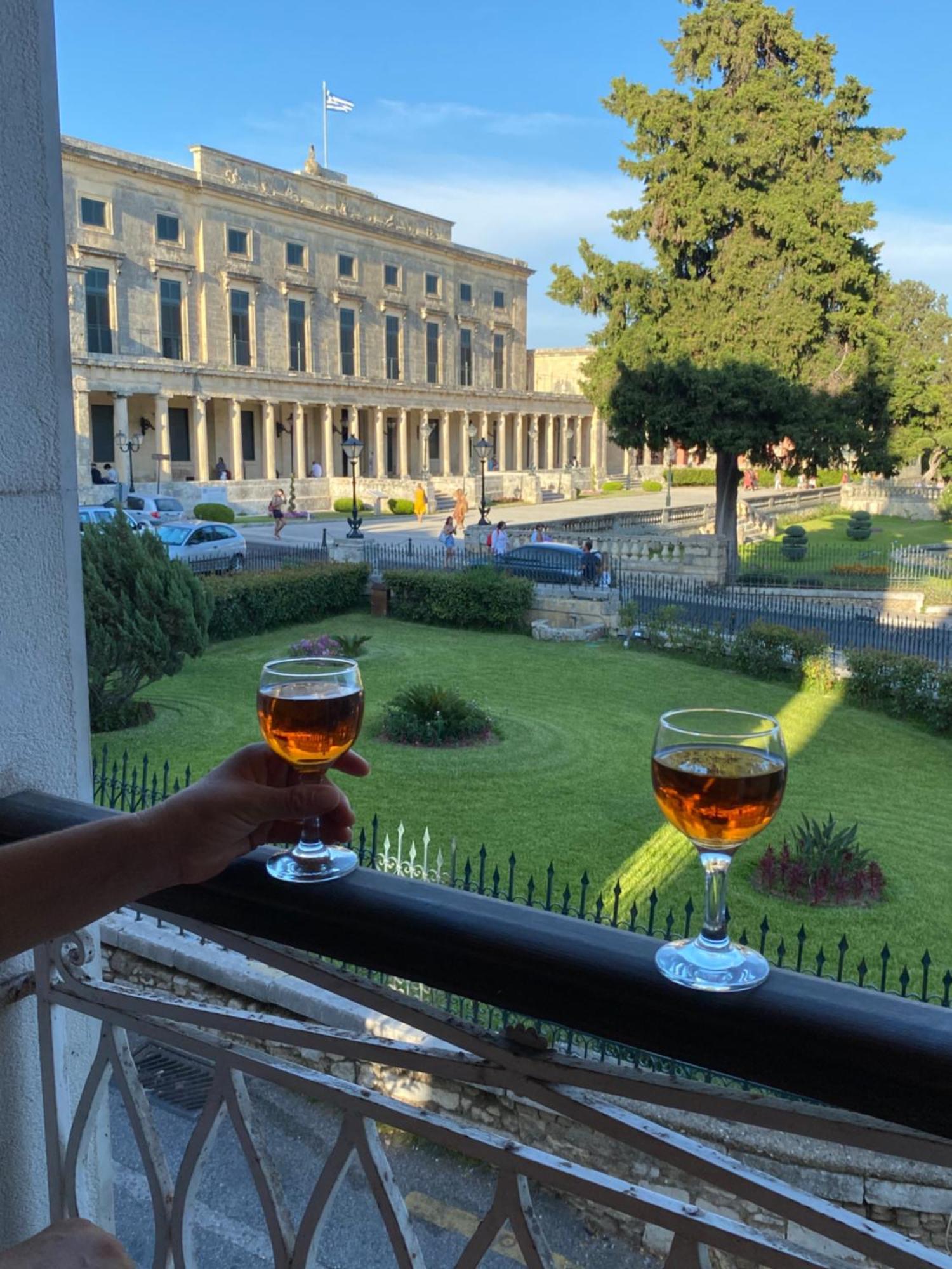 Palazzo Luxury Suite - View To Liston Square & Old Fortress Of Corfu Old Town Dış mekan fotoğraf